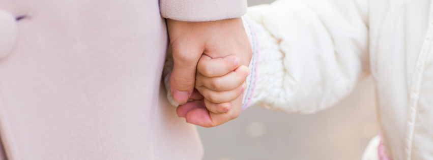 Muzyka, Emocje i Harmonia Komunikacji: Jak Rozmawiać z Najmłodszymi Muzykami (0-4 lata)?